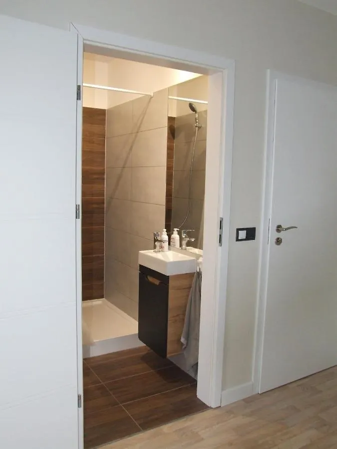 White Room Wroclaw Przy Wyspie Opatowickiej Privatunterkunft